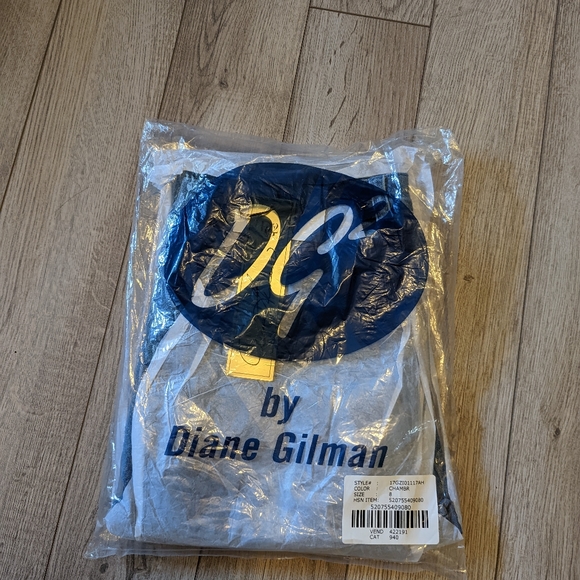 NWT Diane Gilman for HSN Jeans - Picture 9 of 9